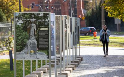 Wystawa poświęcona bł. ks. Jerzemu Popiełuszce