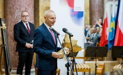 Pałac Lubostroń