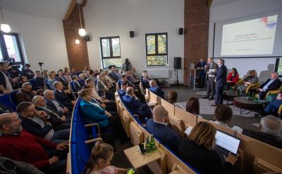"Od pola do stołu"