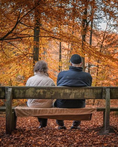 Do 2050 roku co trzeci obywatel Polski będzie seniorem. Dynamicznie rozwija się rynek usług opiekuńczych