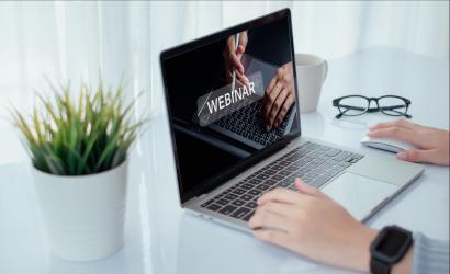 laptop spotkanie on-line