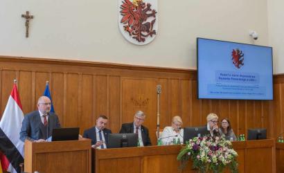 Sesja absolutoryjna sejmiku województwa kujawsko-pomorskiego. Radni sejmiku udzielili wotum zaufania zarządowi województwa