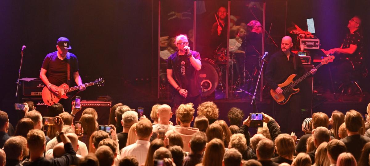 Koncert Specjalny Pamięci Grzegorza Ciechowskiego