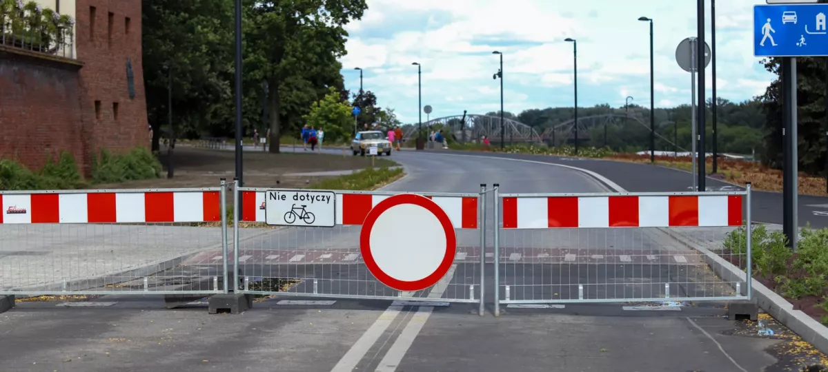 Bulwarem Filadelfijskim w Toruniu w weekendy tylko na piechotę. Ulica będzie wyłączana z ruchu w sezonie turystycznym
