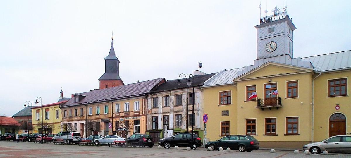 Przeciętne wynagrodzenie brutto w województwie kujawsko-pomorskim spadło o 83 zł. Najniższe przeciętne zarobki w powiecie lipnowskim, a kobiet w brodnickim