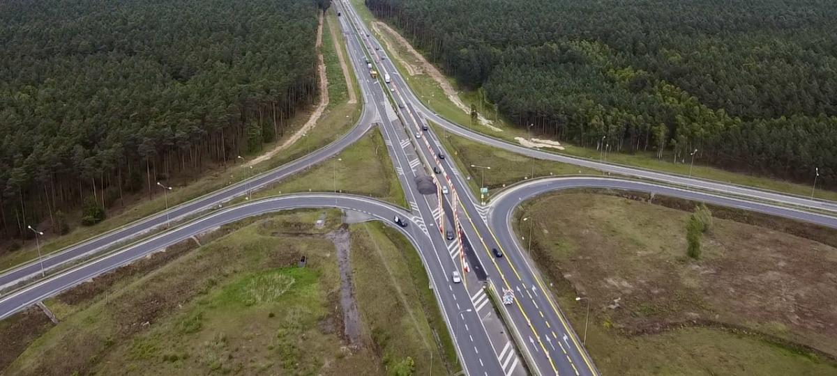 Wojewoda Kujawsko-Pomorski podpisał o zezwoleniu na realizację inwestycji drogowej ZRID dla odcinka S10 Emilianowo - Solec Kujawski